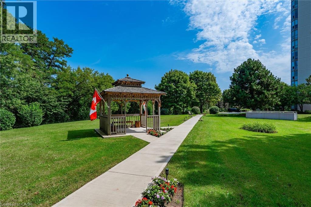Photo 40 of 5090 Pinedale Avenue Unit 1107, Burlington ON