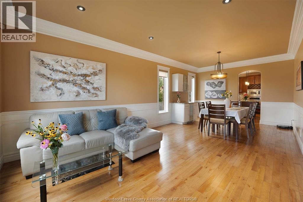 Photo 39 of 2895 Brooklyn Avenue, Lasalle ON
