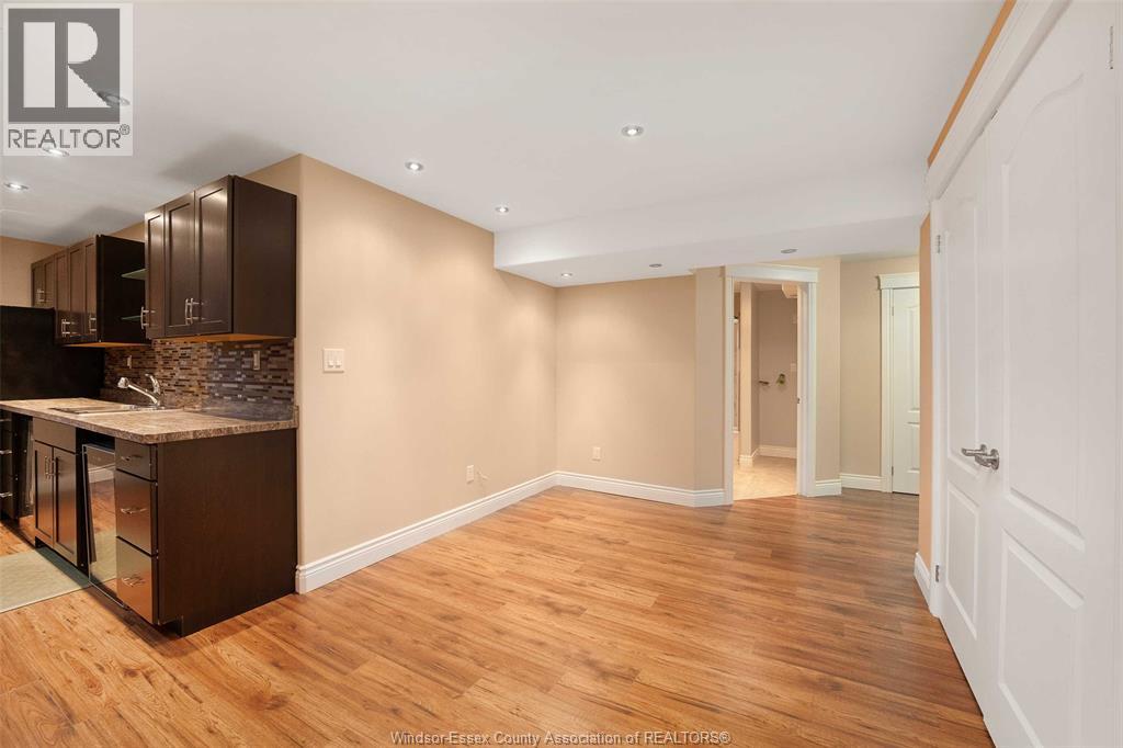 Photo 35 of 2895 Brooklyn Avenue, Lasalle ON