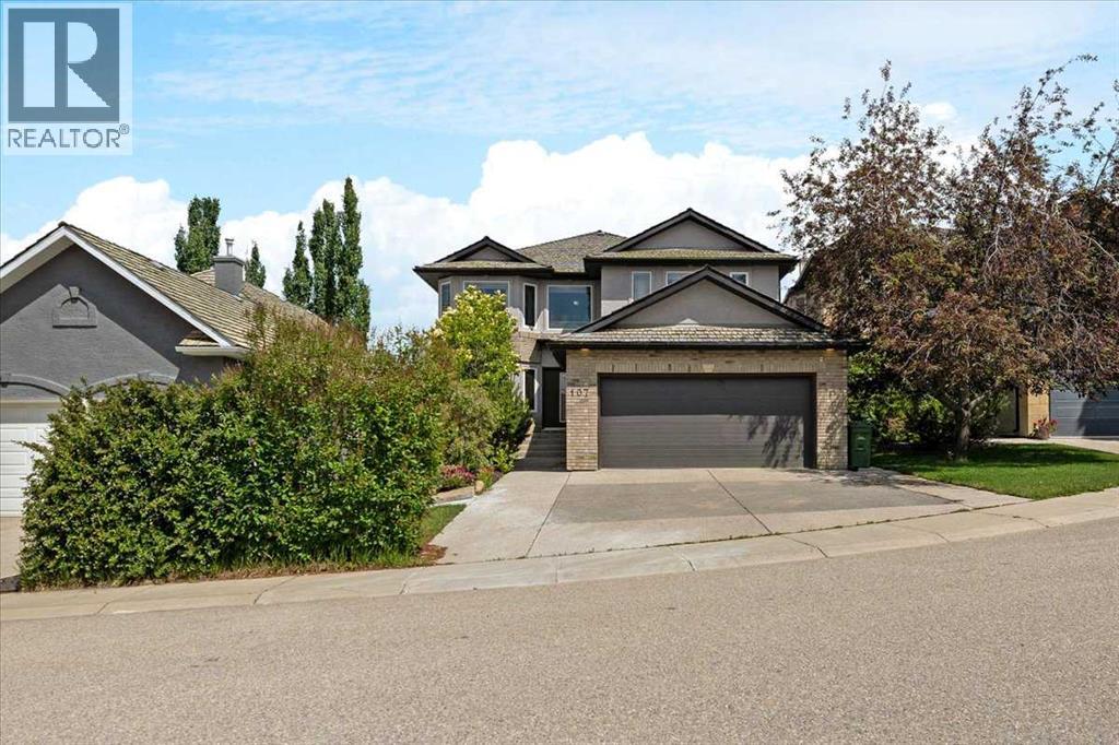 Photo 4 of 107 Royal Ridge Rise Nw, Calgary AB