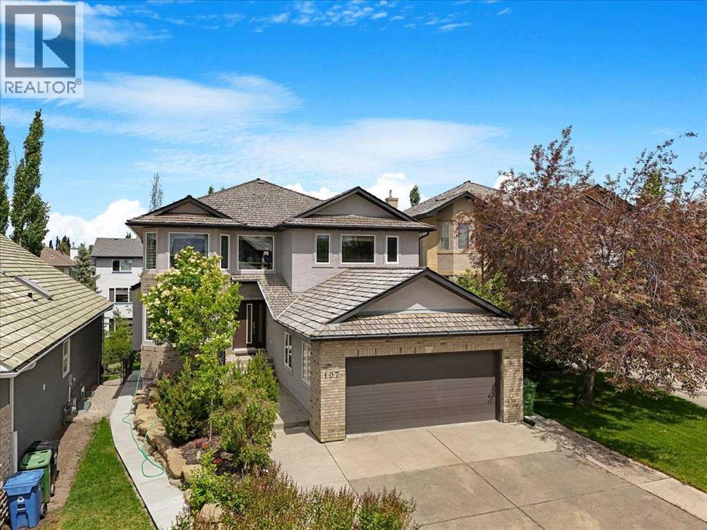 Photo 3 of 107 Royal Ridge Rise Nw, Calgary AB