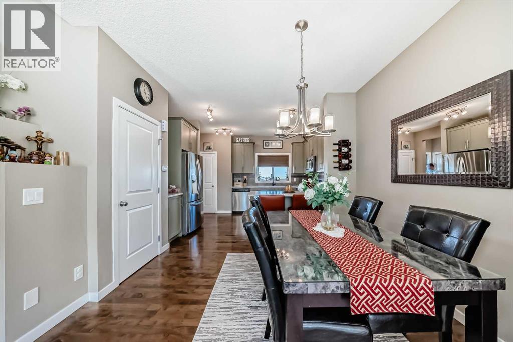 Photo 14 of 519 Copperpond Boulevard Se, Calgary AB