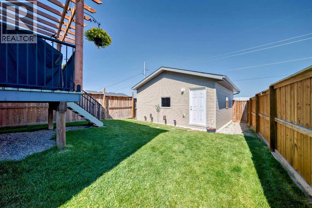 Photo 37 of 519 Copperpond Boulevard Se, Calgary AB