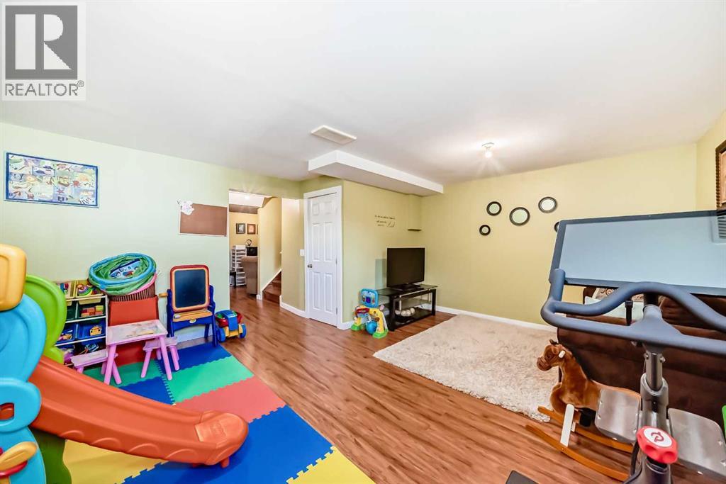 Photo 29 of 519 Copperpond Boulevard Se, Calgary AB