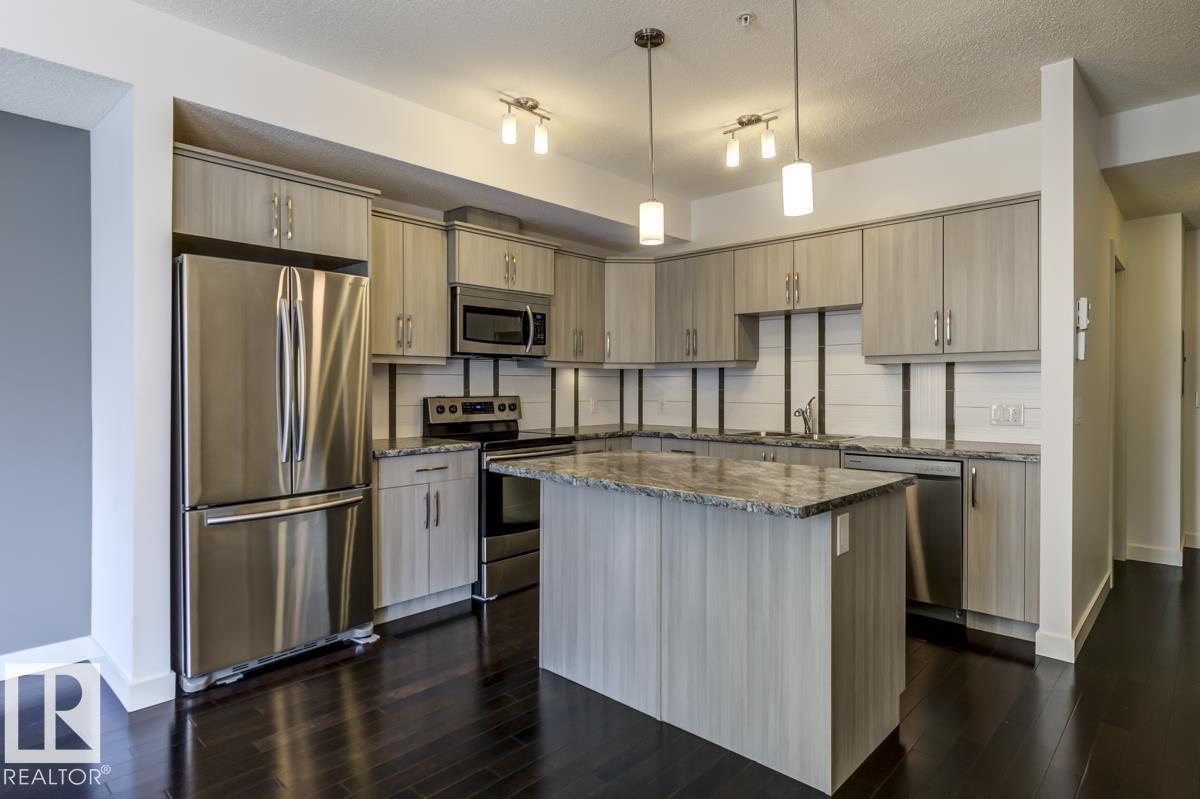 Photo 18 of 219 10523 123 St Nw, Edmonton AB