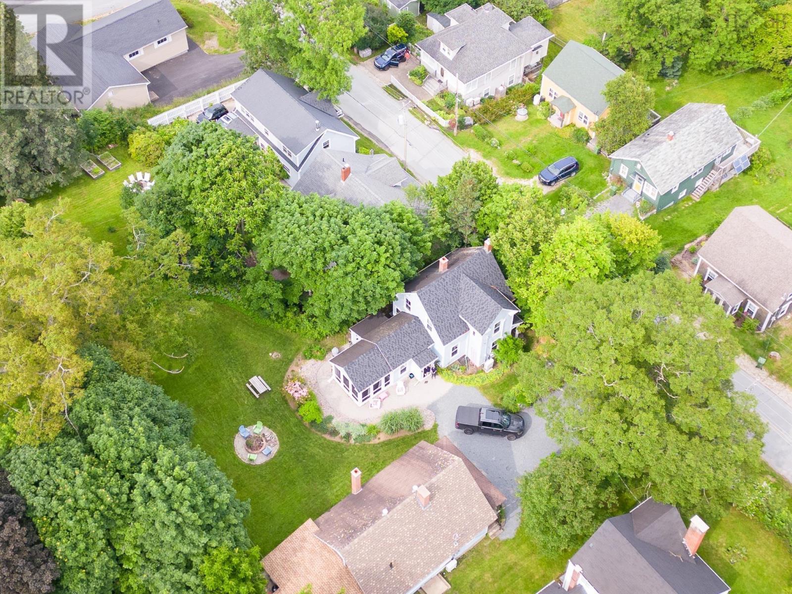 Photo 48 of 89 93 Queen Street, Chester NS