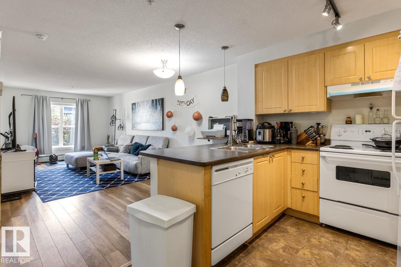 Photo 2 of 213 622 Mcallister Lo Sw, Edmonton AB