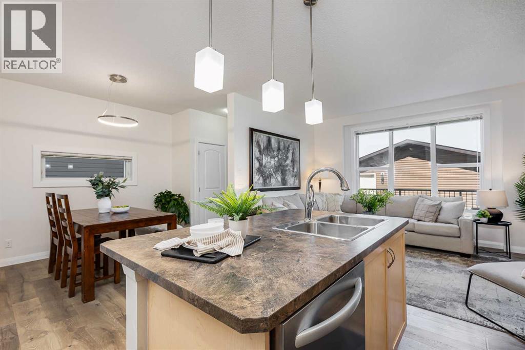 Photo 13 of 51 Ravenskirk Heath Se, Airdrie AB