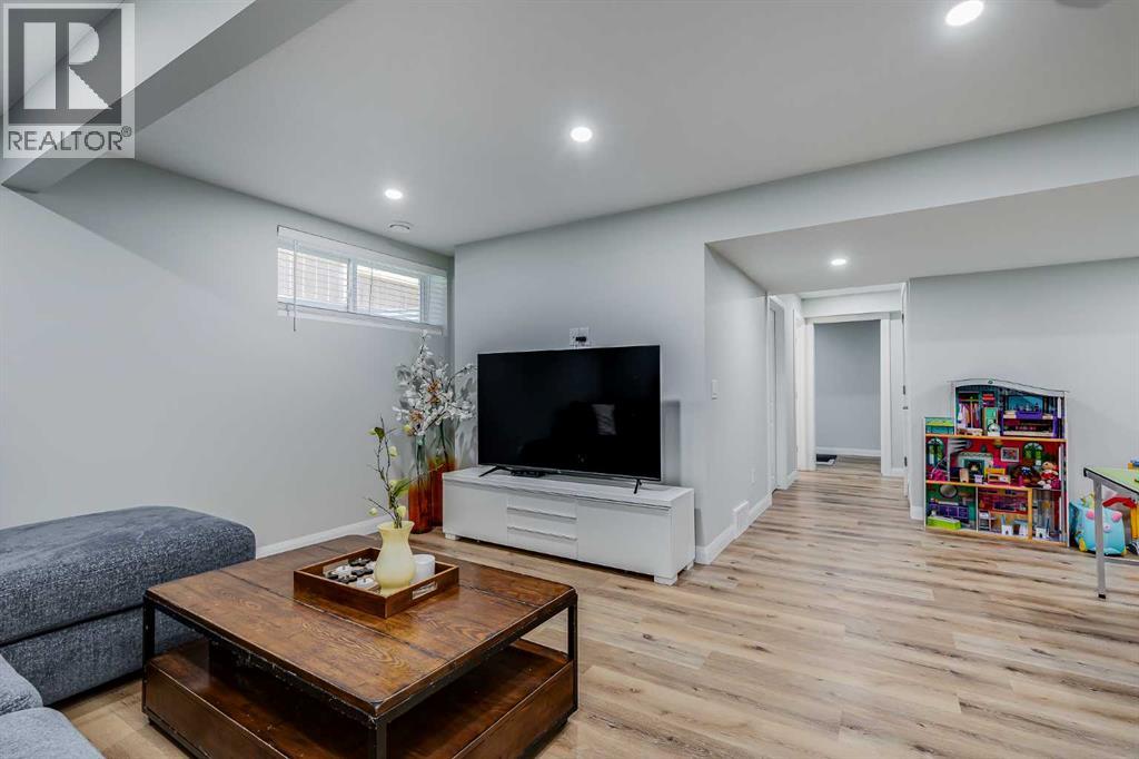 Photo 29 of 51 Ravenskirk Heath Se, Airdrie AB