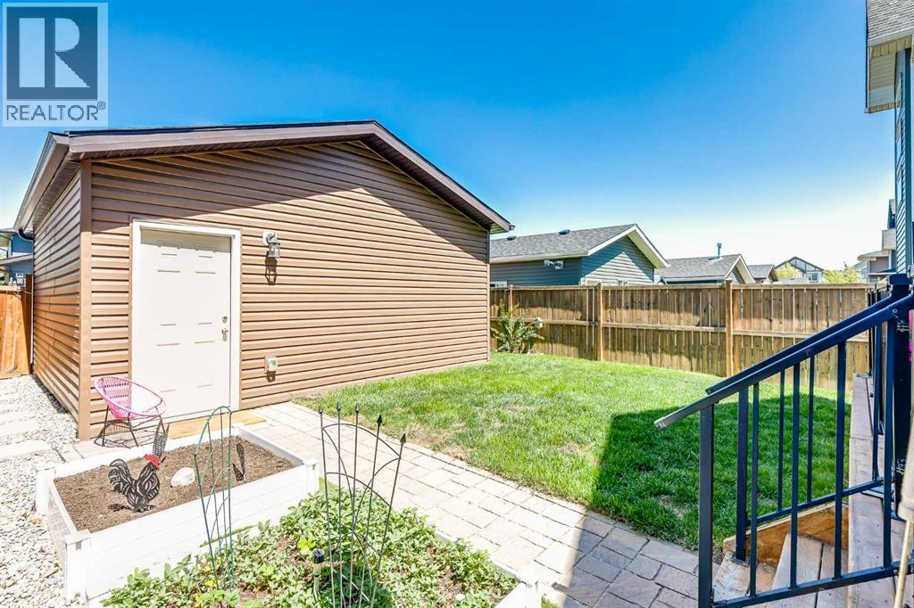 Photo 31 of 51 Ravenskirk Heath Se, Airdrie AB