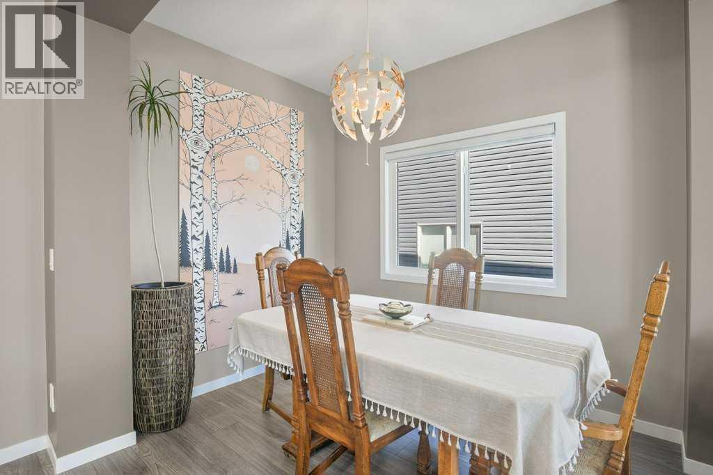 Photo 28 of 38 Cole Way, Sylvan Lake AB