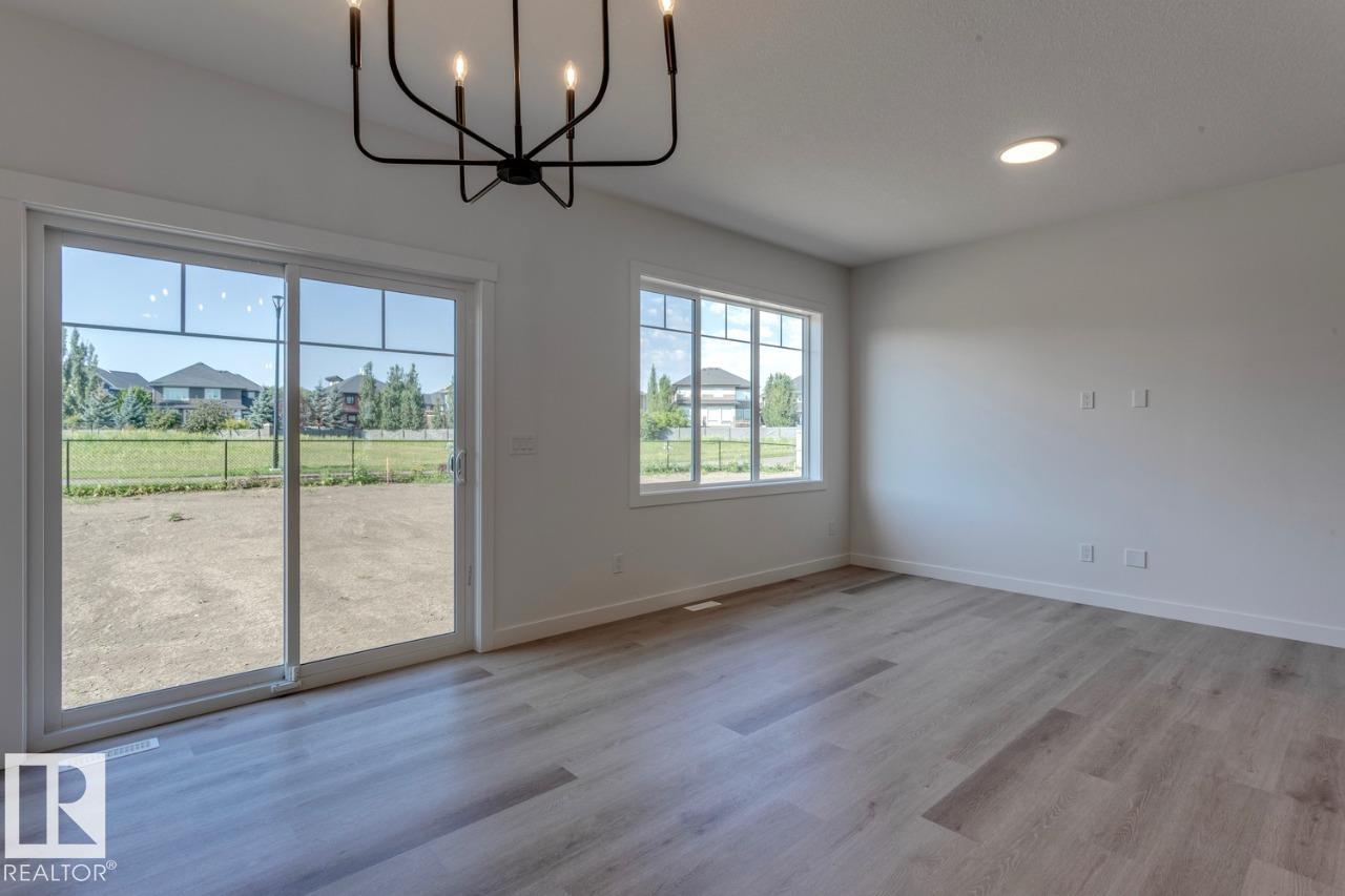 Photo 15 of 1530 Grant Wy Nw, Edmonton AB