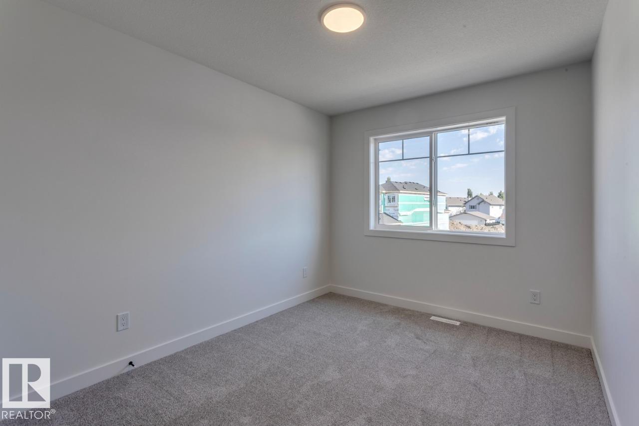 Photo 28 of 1530 Grant Wy Nw, Edmonton AB