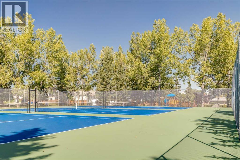Photo 42 of 103 Shawglen Way Sw, Calgary AB