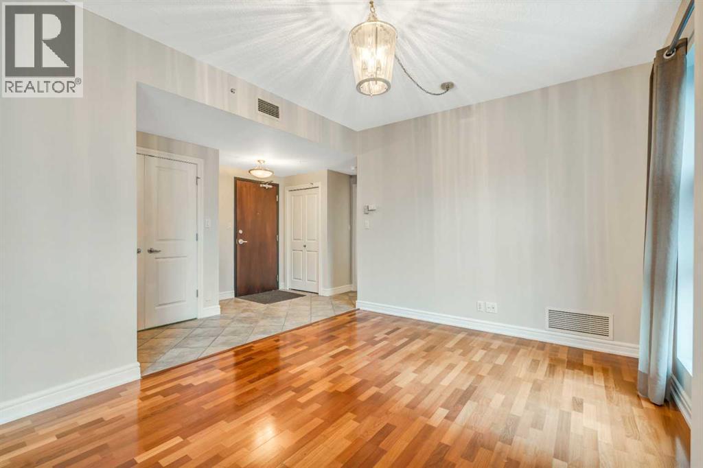 Photo 12 of 704 110 7 Street Sw, Calgary AB