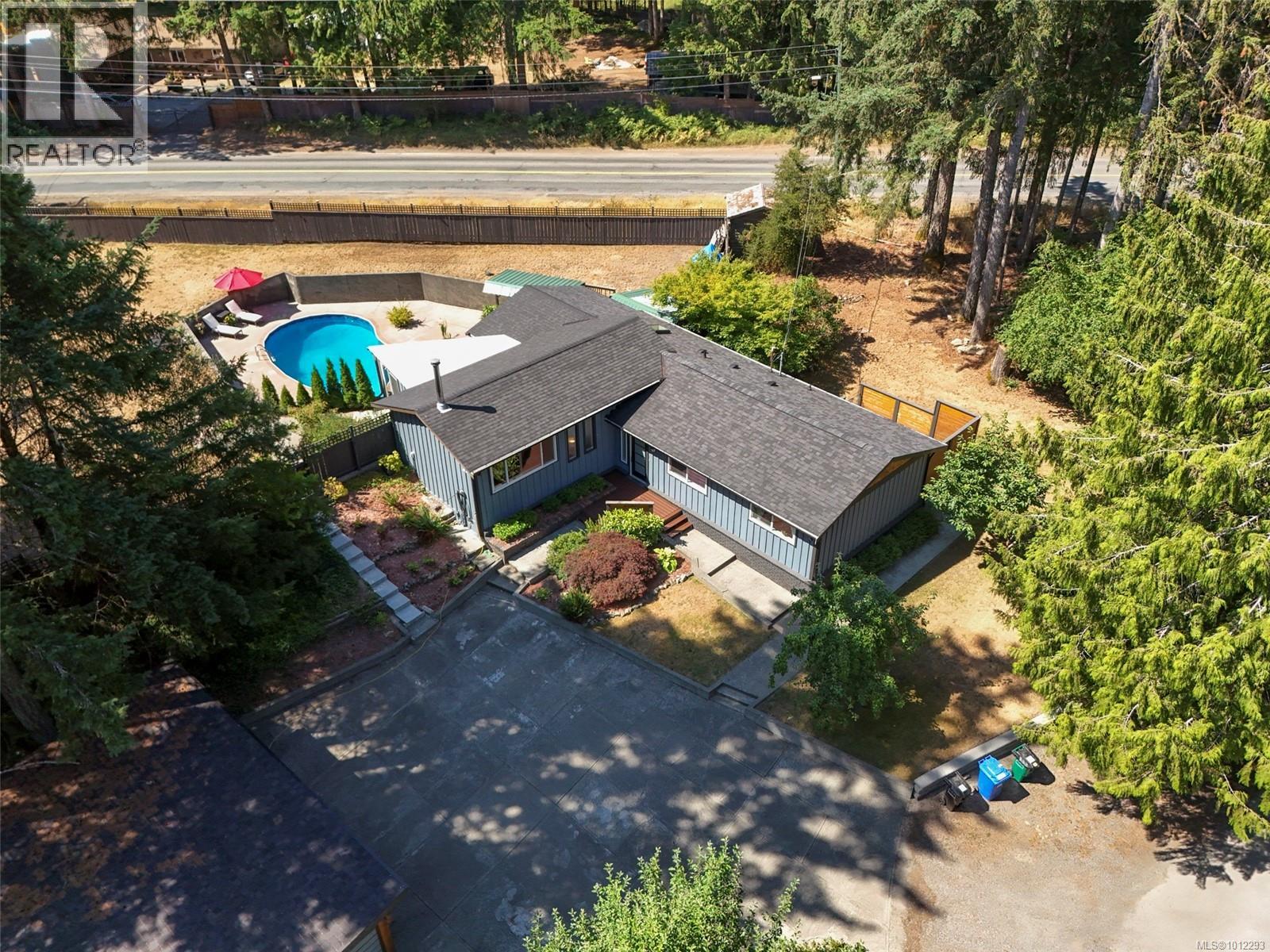 Photo 1 of 2350 Kews Rd, Shawnigan Lake BC