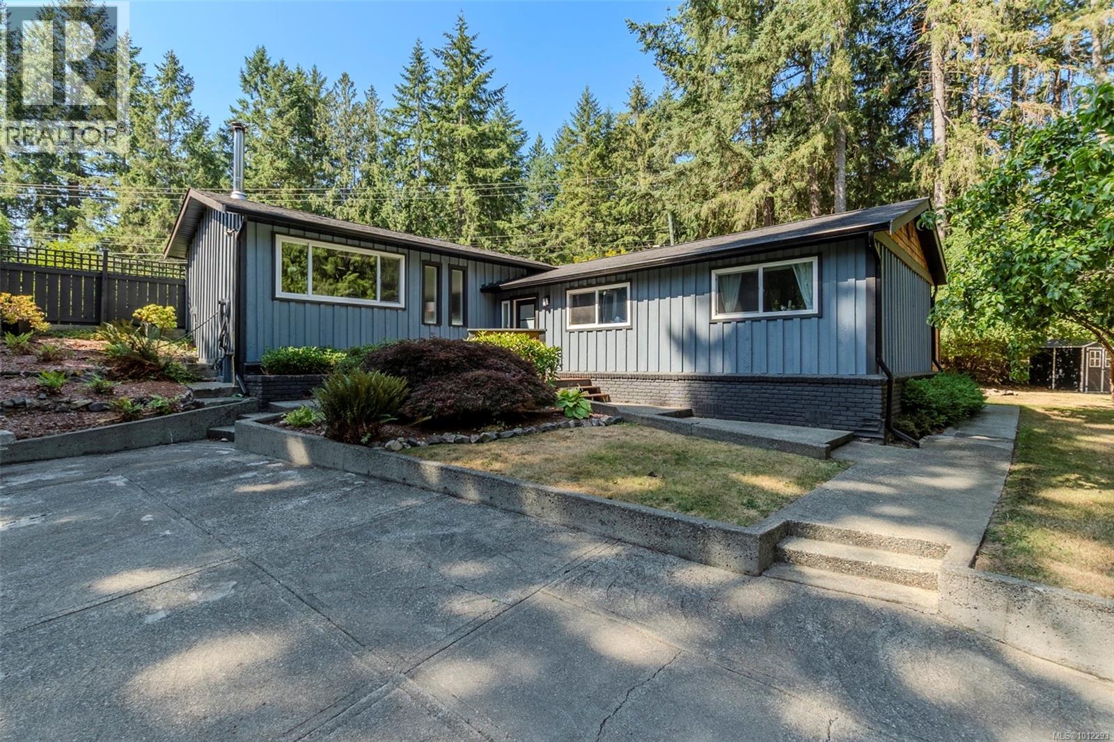 Photo 2 of 2350 Kews Rd, Shawnigan Lake BC
