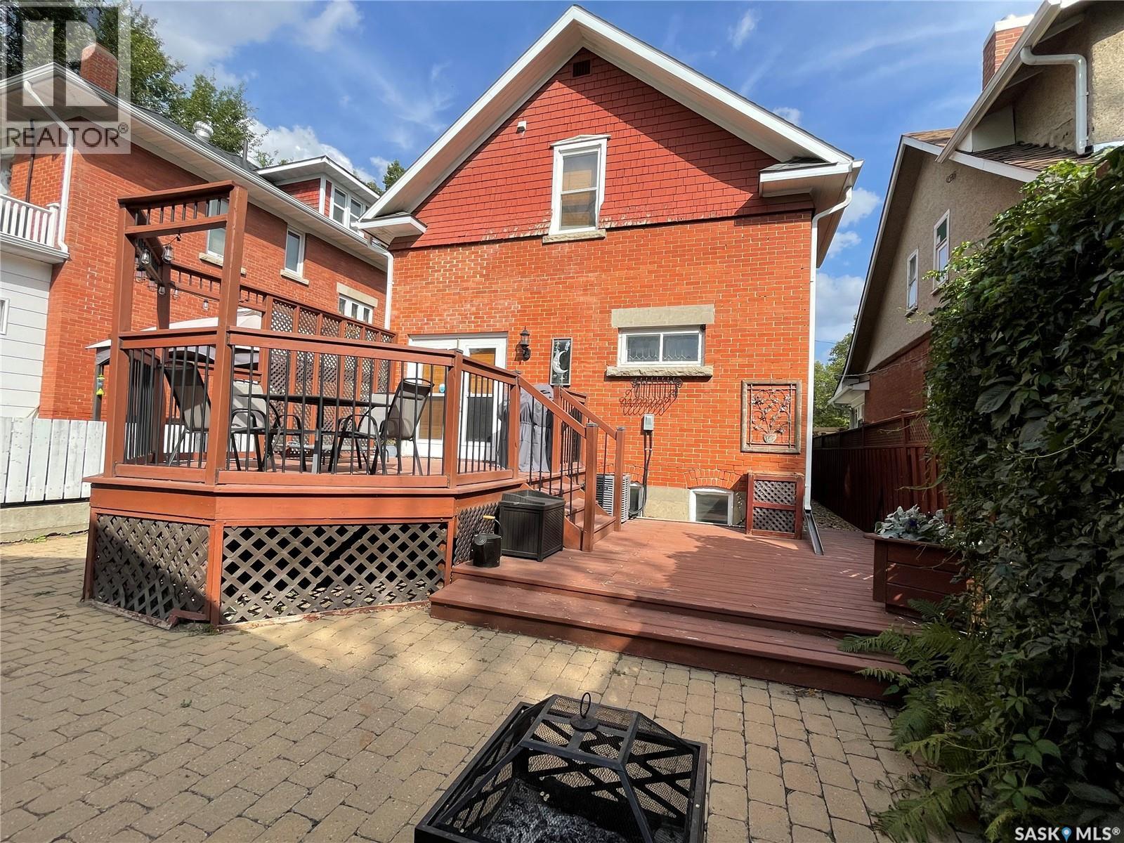 Photo 44 of 1038 Chestnut Avenue, Moose Jaw SK