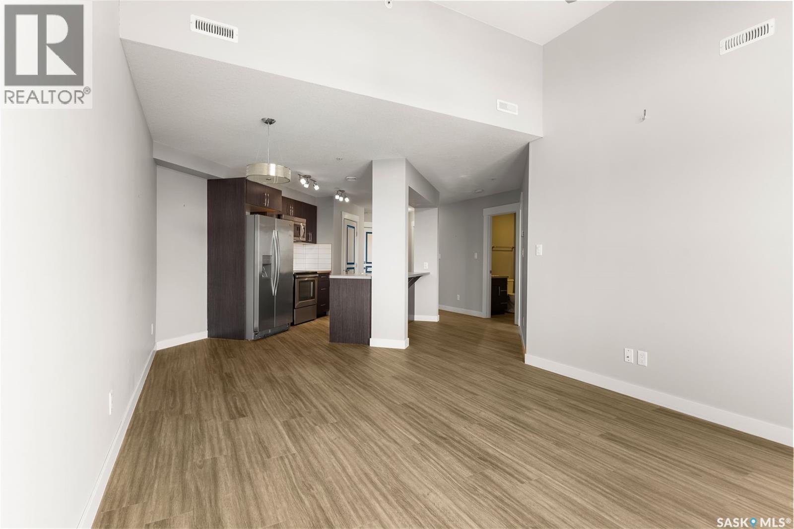 Photo 13 of 411 5301 Universal Crescent, Regina SK