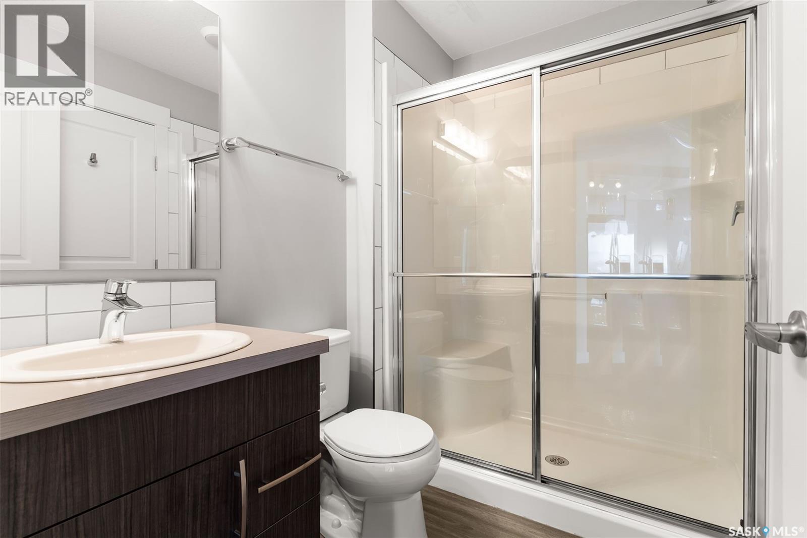 Photo 17 of 411 5301 Universal Crescent, Regina SK