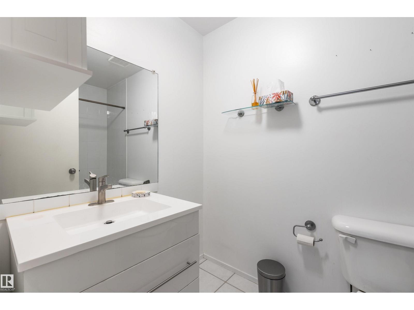 Photo 17 of 310 10355 105 St Nw, Edmonton AB