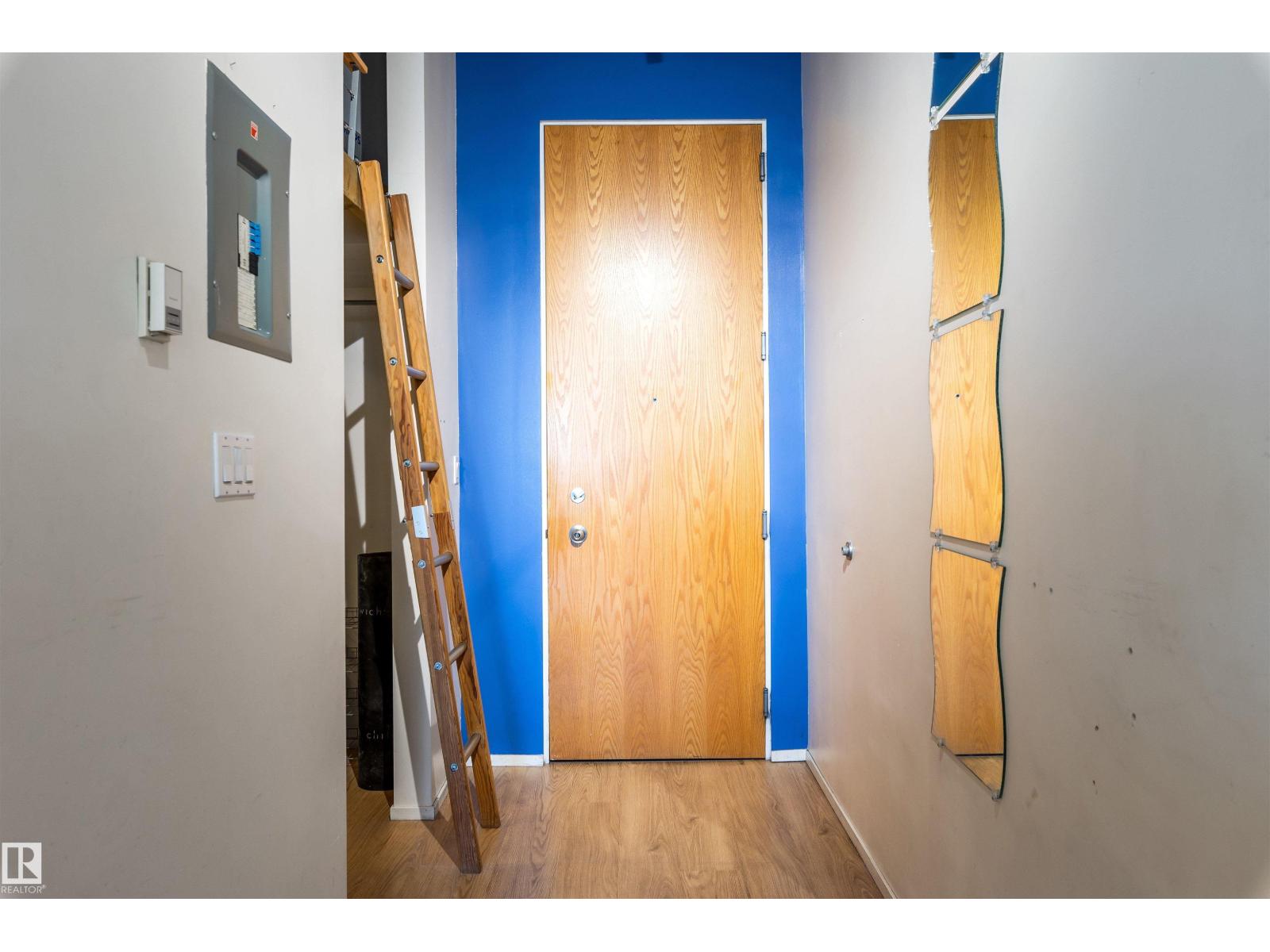 Photo 18 of 310 10355 105 St Nw, Edmonton AB
