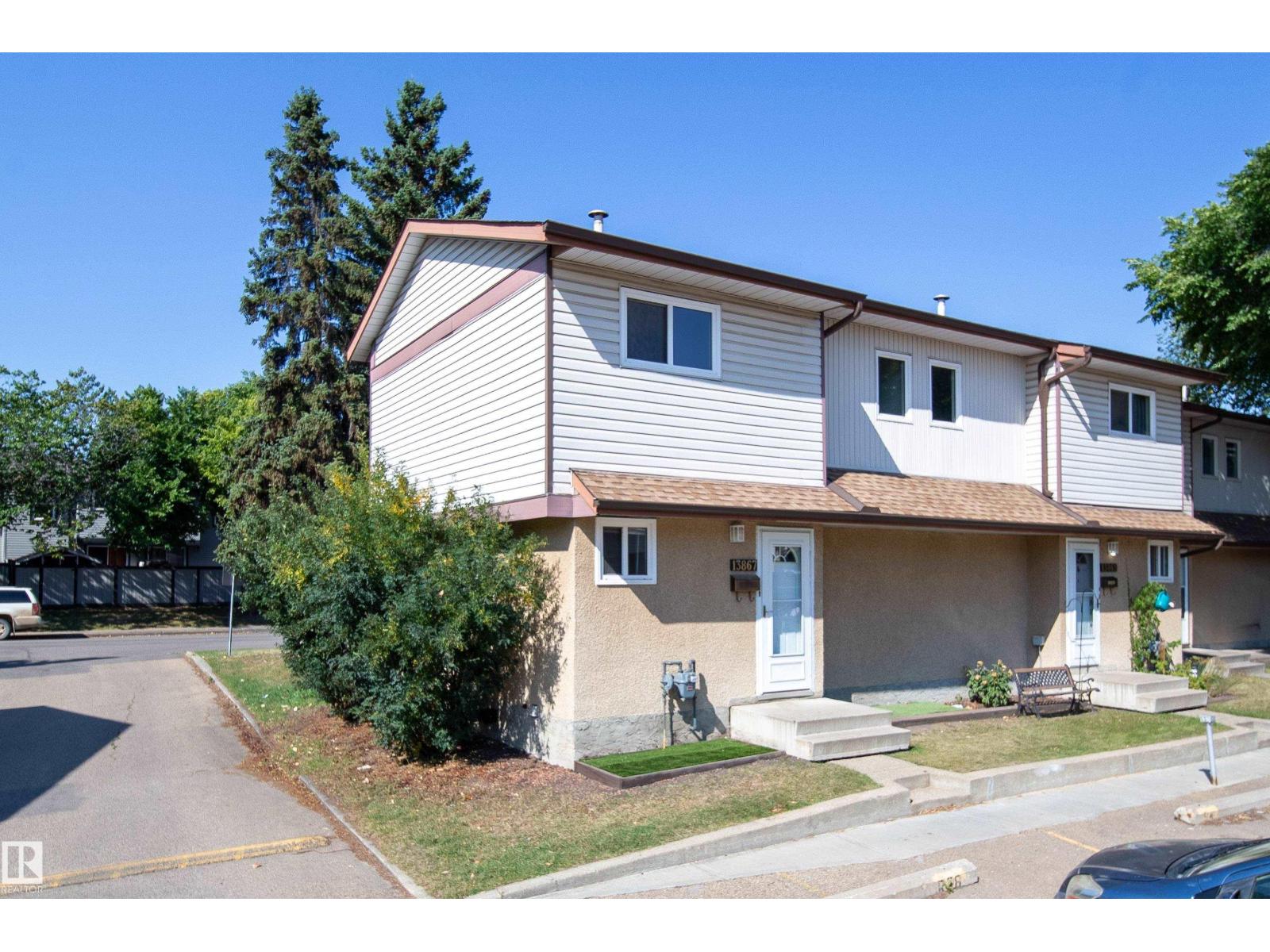Photo 1 of 13867 24 Street Nw, Edmonton AB