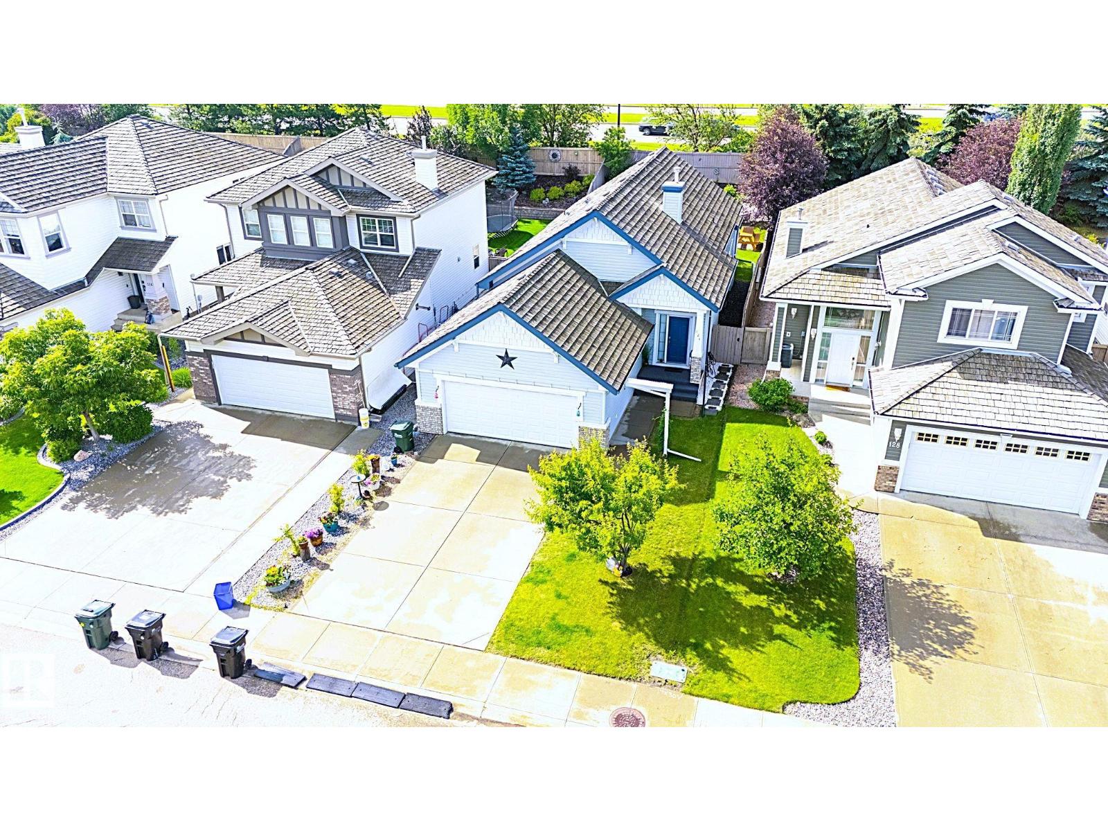 Photo 28 of 124 Newcastle Cr, Sherwood Park AB