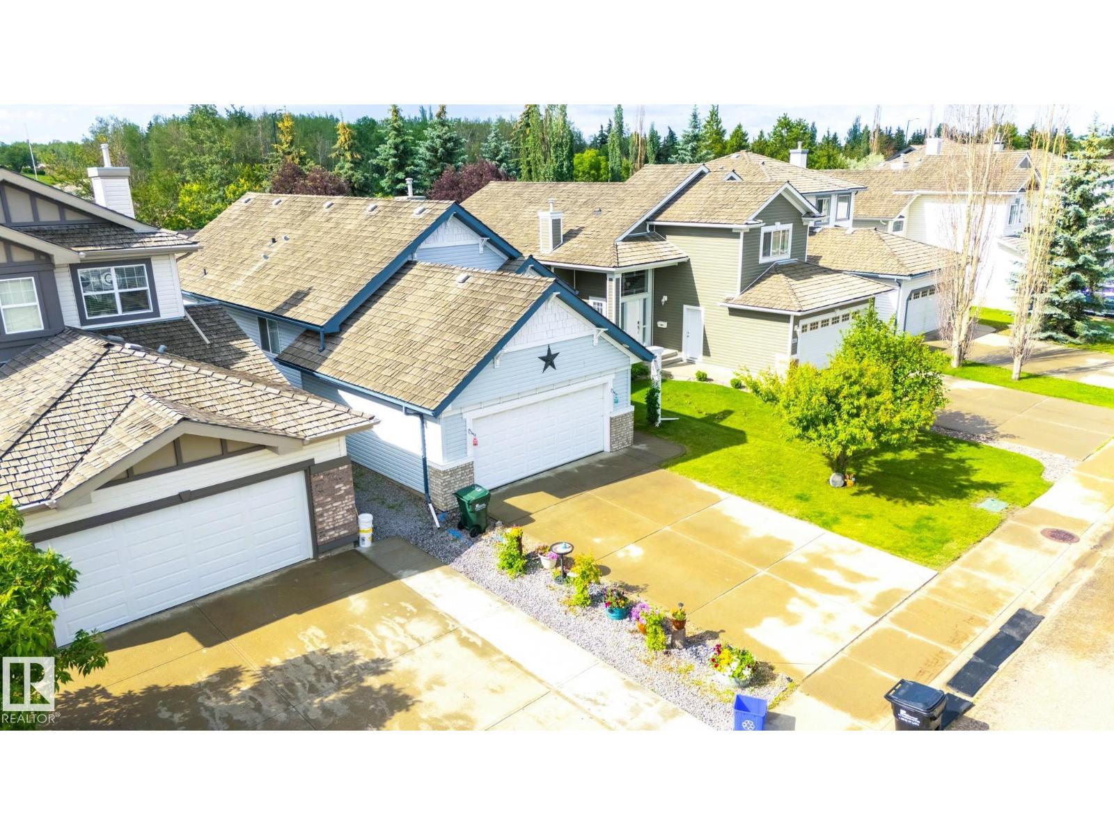 Photo 51 of 124 Newcastle Cr, Sherwood Park AB
