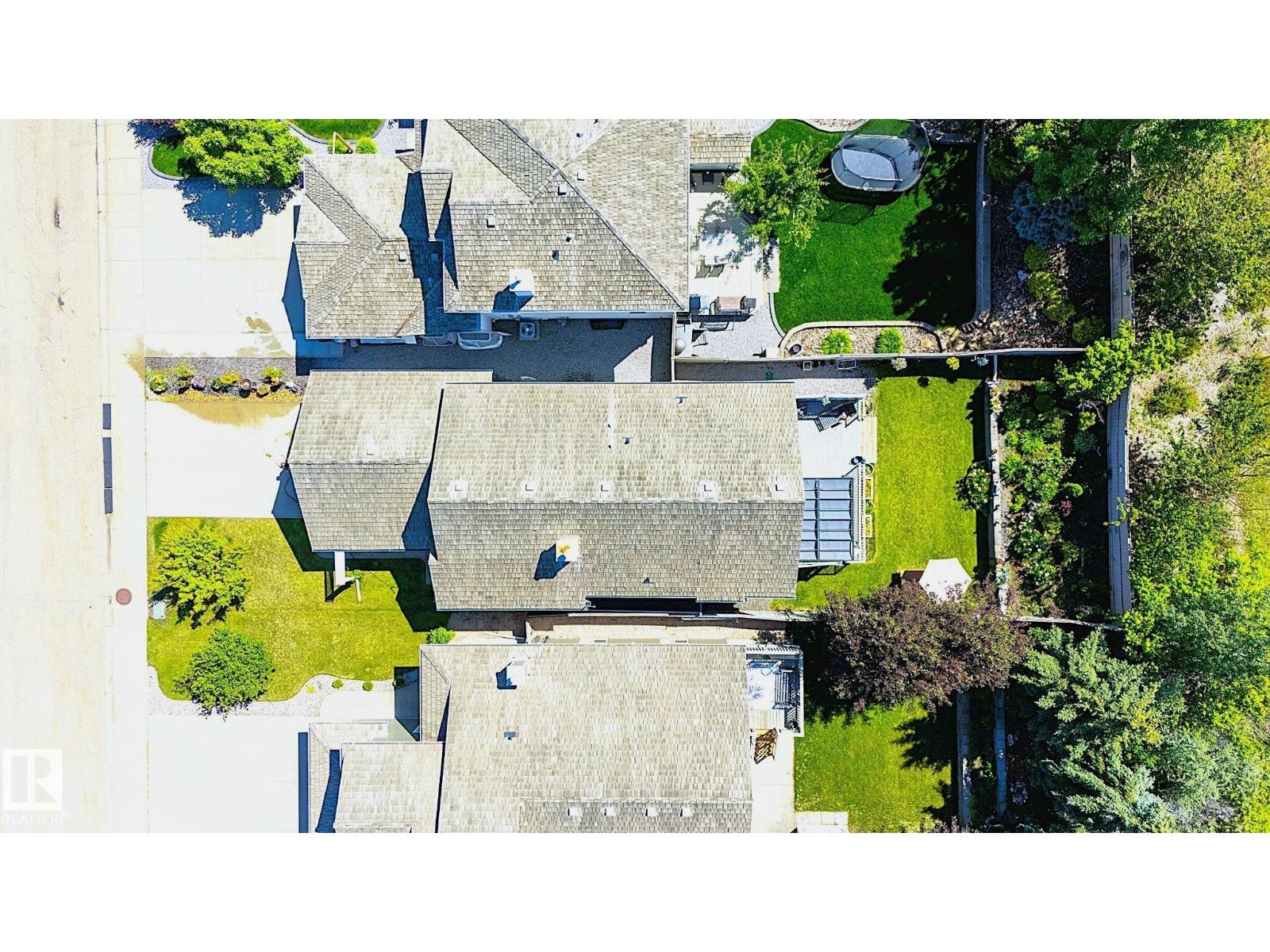 Photo 7 of 124 Newcastle Cr, Sherwood Park AB