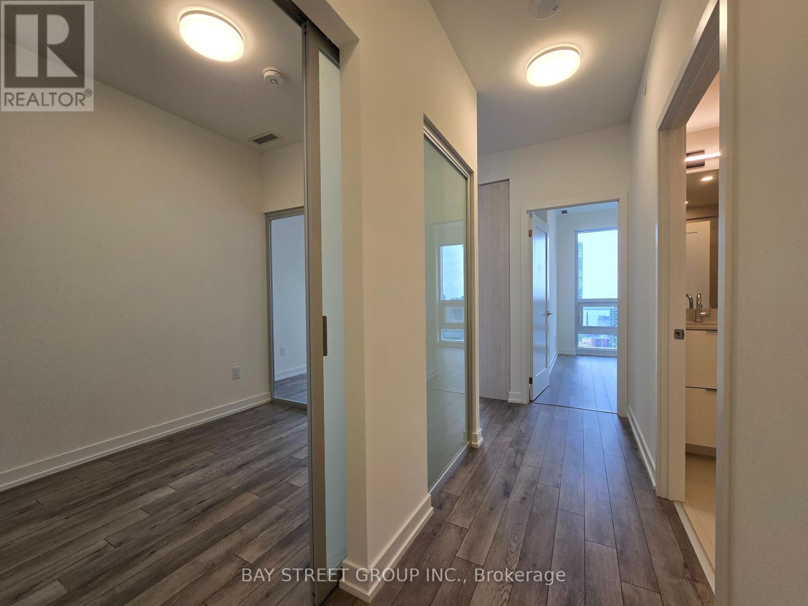 Photo 3 of 3807 89 Church Street, Toronto ON