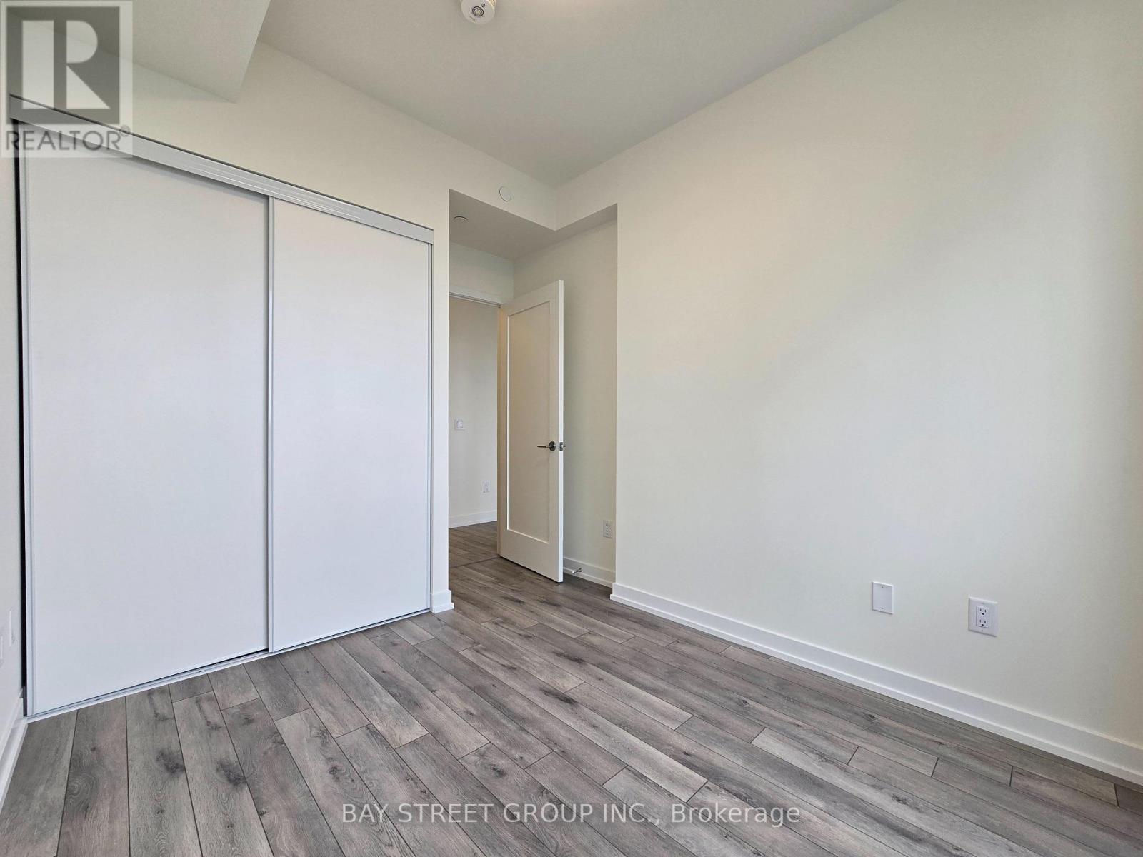 Photo 8 of 3807 89 Church Street, Toronto ON