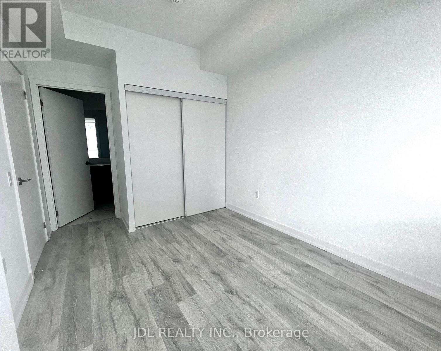 Photo 7 of N 2007 7 Golden Lion Heights, Toronto ON