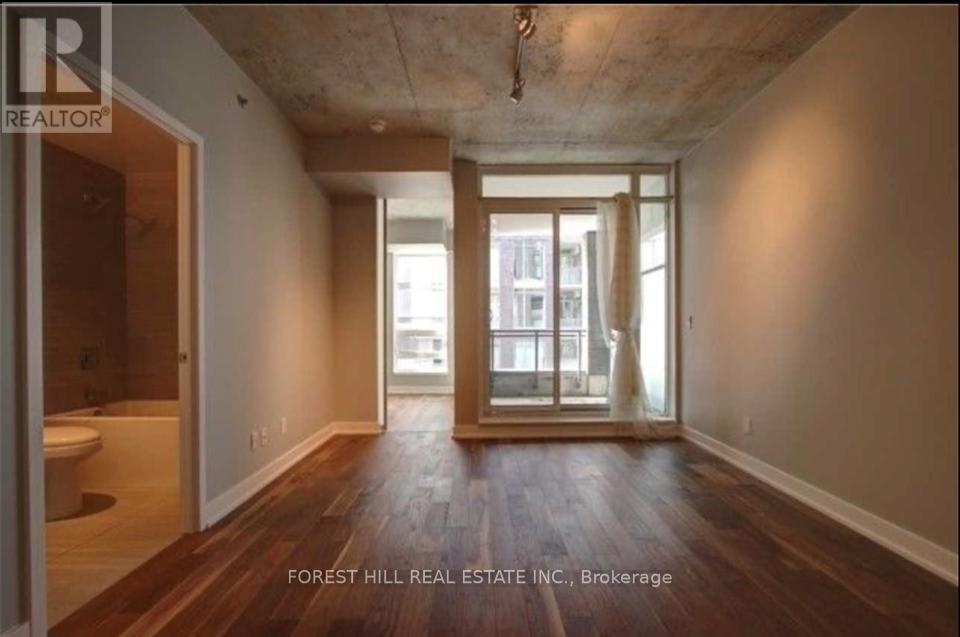 Photo 1 of 318 20 Gladstone Avenue, Toronto ON