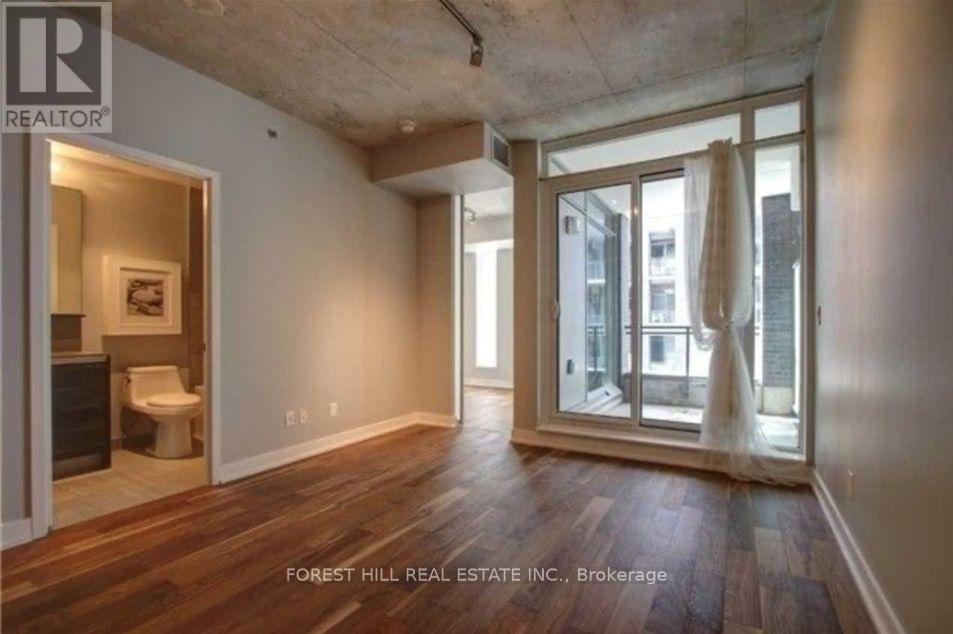 Photo 2 of 318 20 Gladstone Avenue, Toronto ON