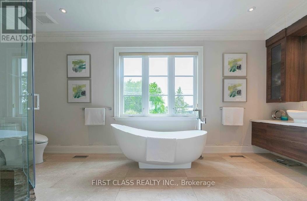Photo 20 of 25 Dresden Road, Toronto ON