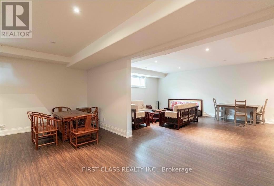 Photo 30 of 25 Dresden Road, Toronto ON