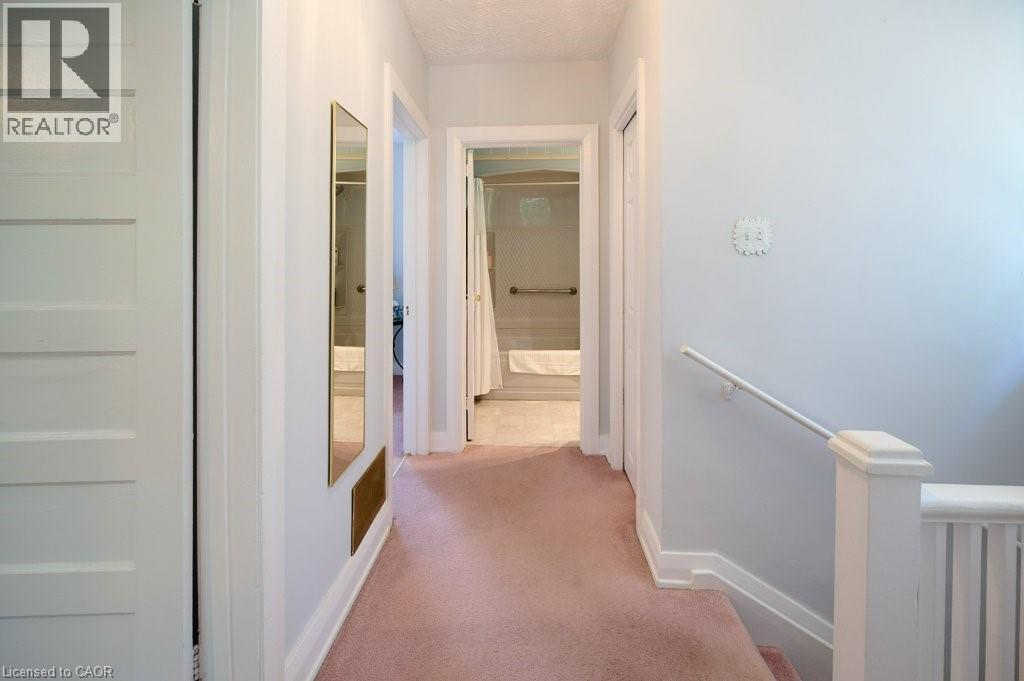 Photo 28 of 120 Wood Street, Kitchener ON