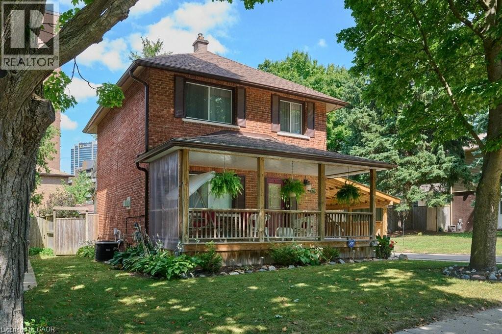 Photo 3 of 120 Wood Street, Kitchener ON