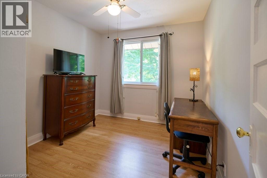 Photo 30 of 120 Wood Street, Kitchener ON