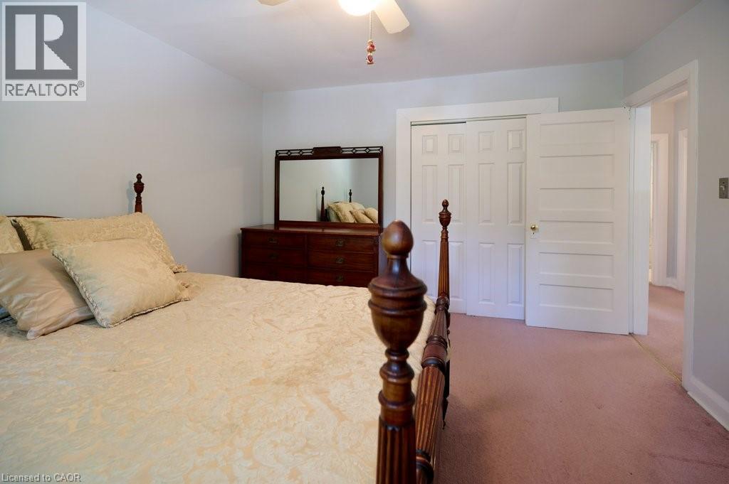 Photo 33 of 120 Wood Street, Kitchener ON