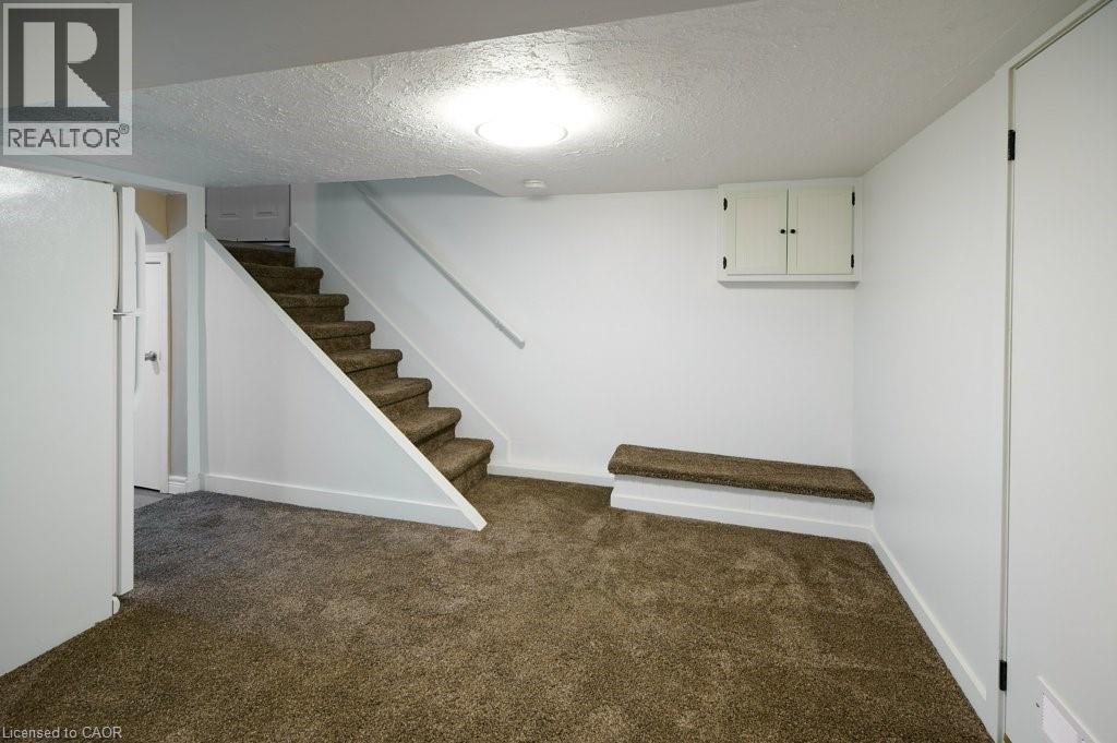 Photo 37 of 120 Wood Street, Kitchener ON