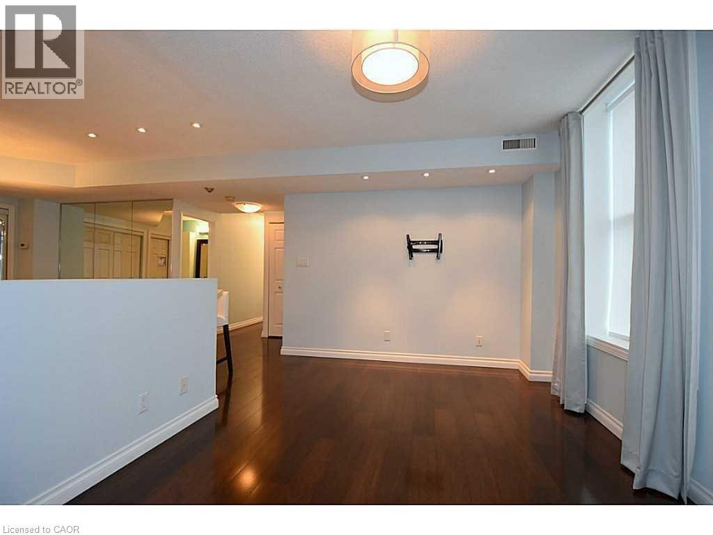 Photo 8 of 36 James Street S Unit 608, Hamilton ON