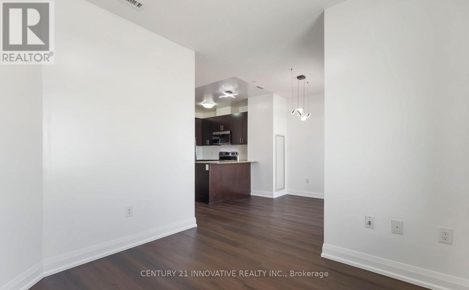 Photo 12 of 406 7325 Markham Road, Markham ON