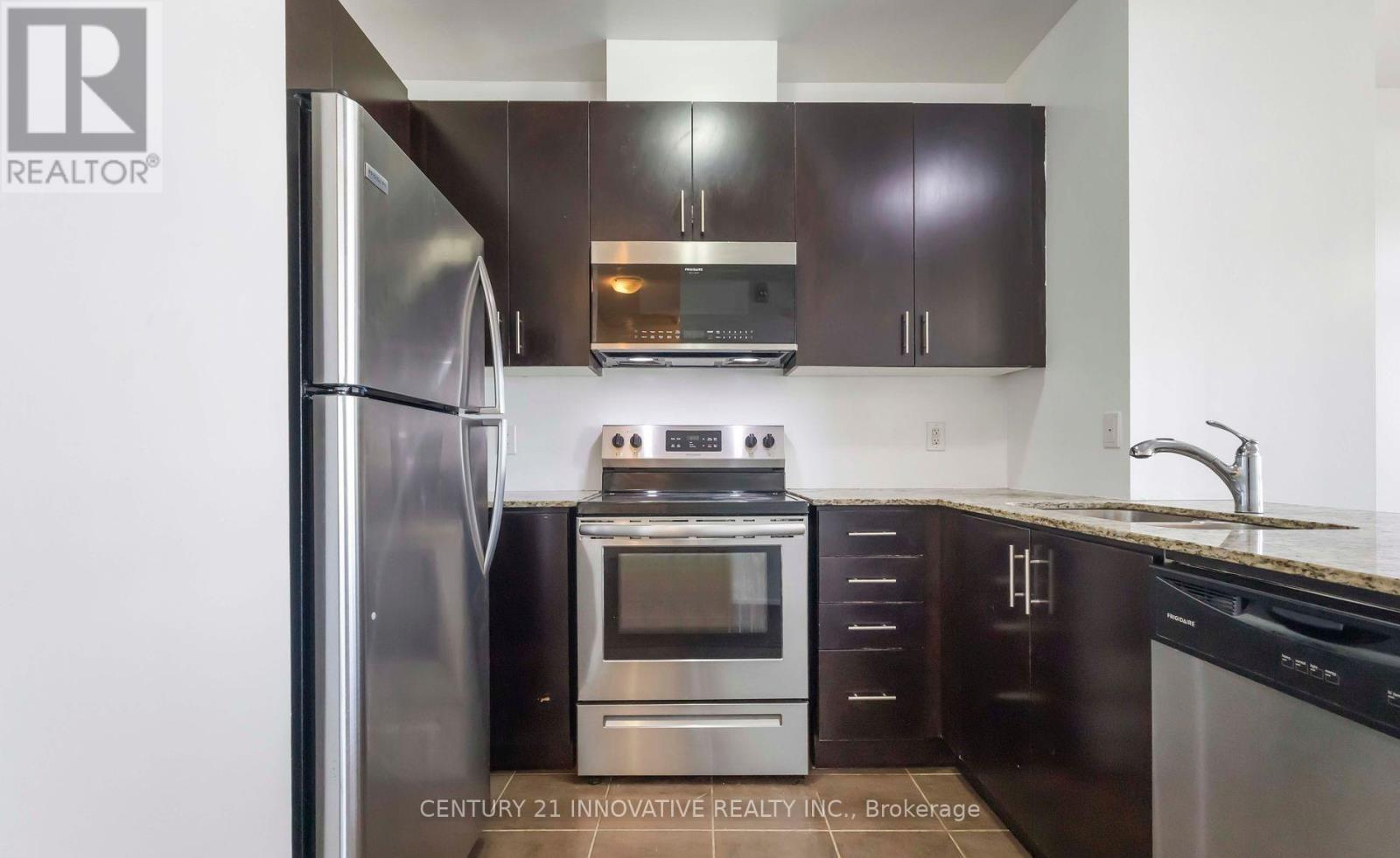 Photo 16 of 406 7325 Markham Road, Markham ON