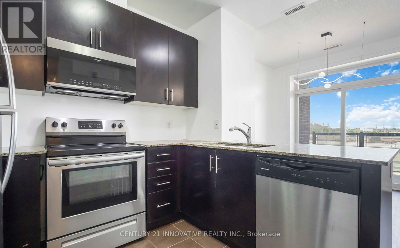 Photo 17 of 406 7325 Markham Road, Markham ON