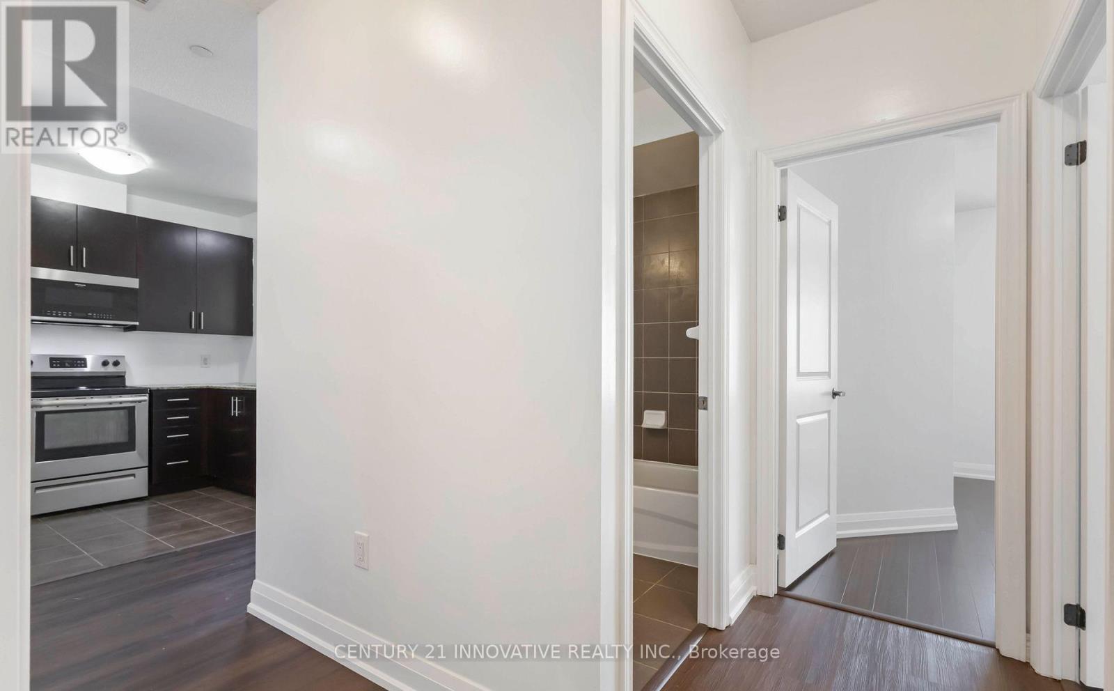 Photo 22 of 406 7325 Markham Road, Markham ON