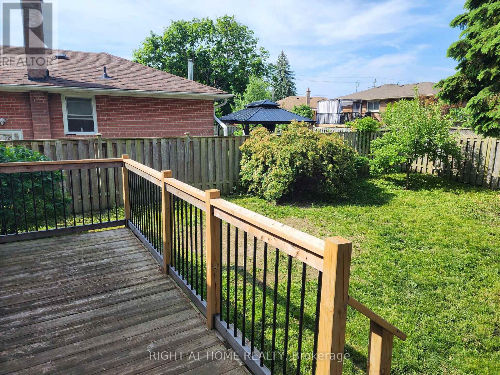 Photo 7 of 332 Viewmount Street, Oshawa ON