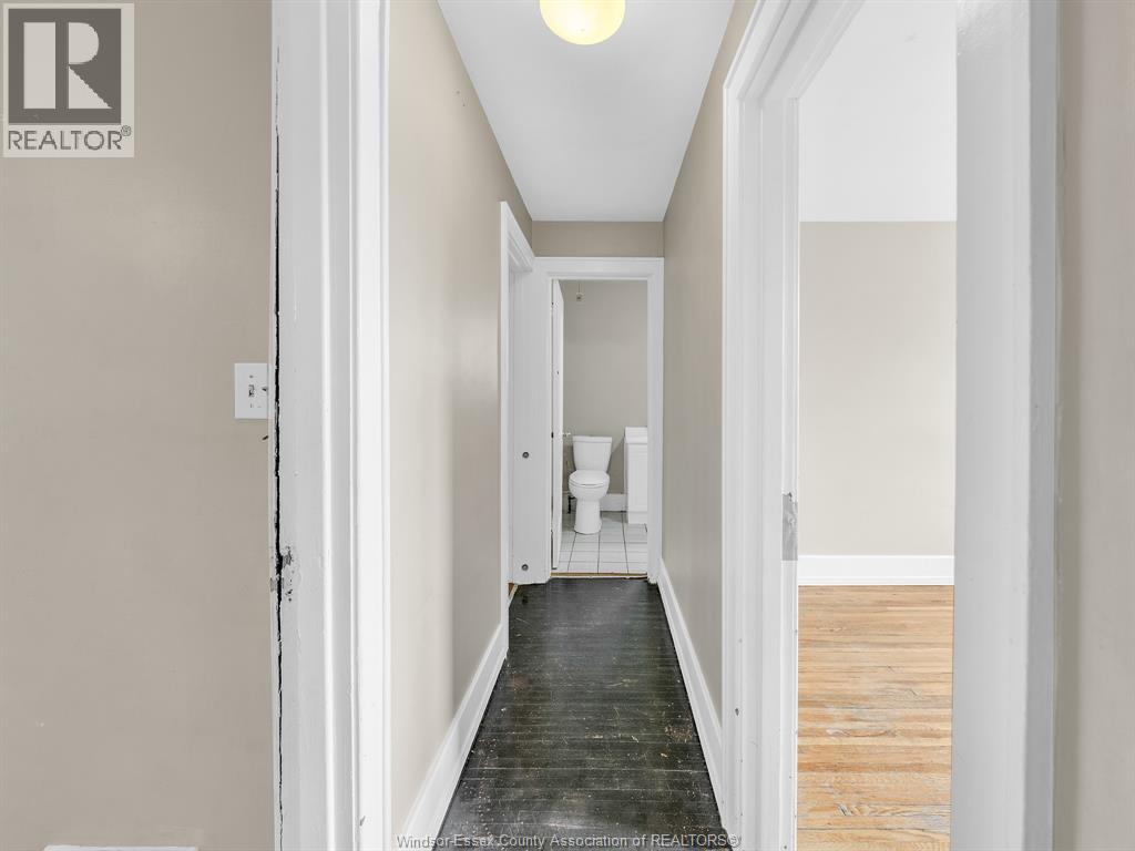 Photo 13 of 1137 Bruce Avenue, Windsor ON