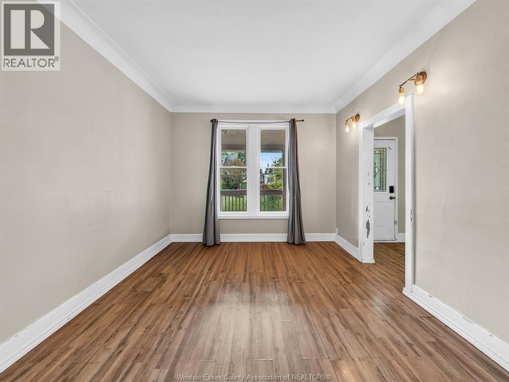 Photo 6 of 1137 Bruce Avenue, Windsor ON